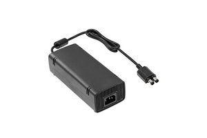 Xbox 360 Slim hálózati töltő adapter Akyga AK-PD13